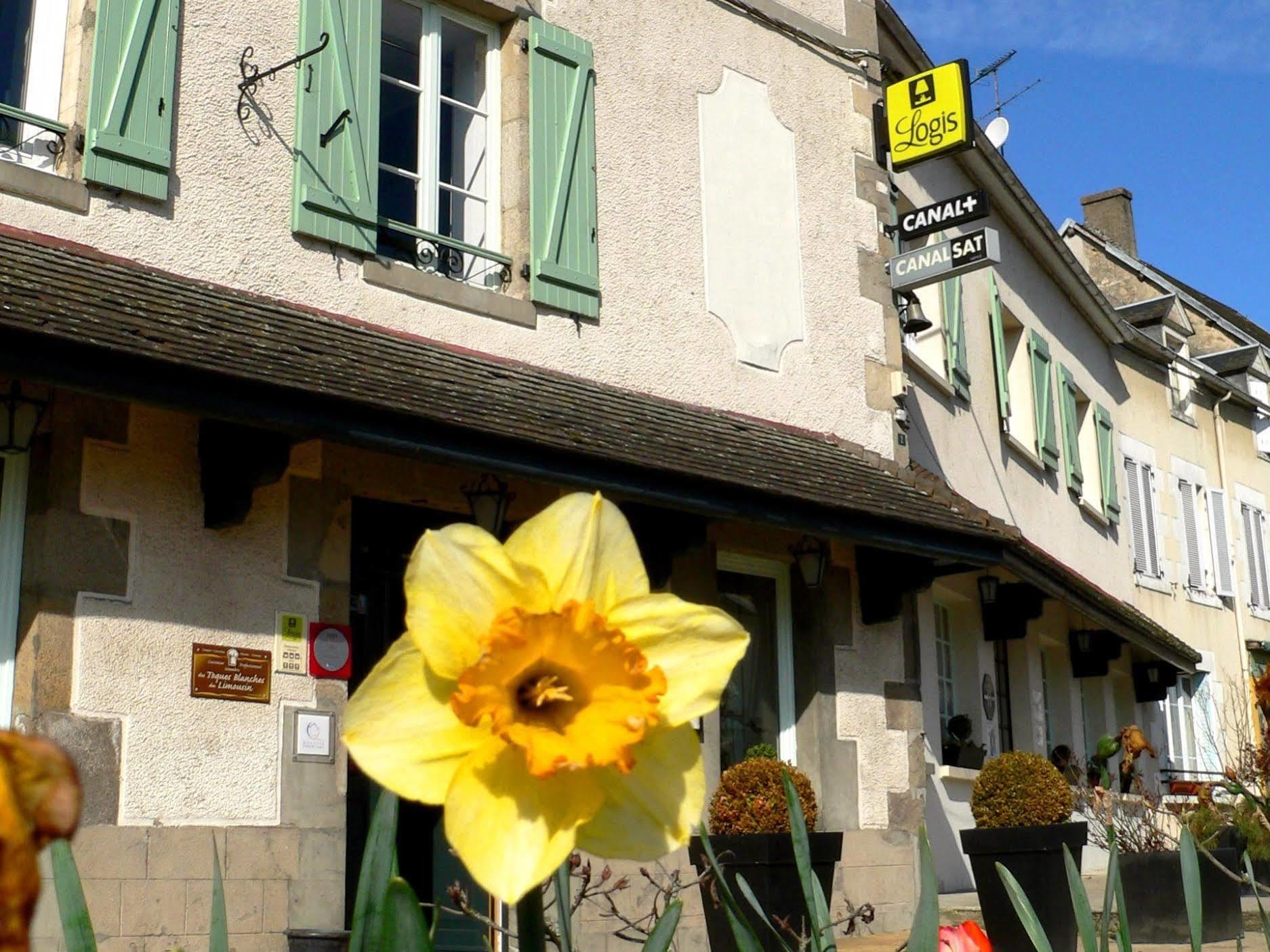 Saint-Étienne-de-Fursac Logis Hotel Restaurant Nougier מראה חיצוני תמונה